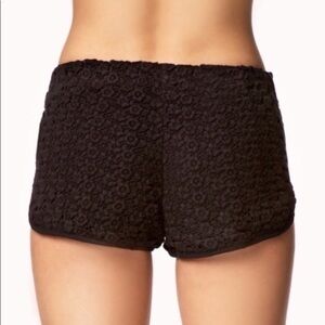 NWT L F21 Black Crochet Shorts